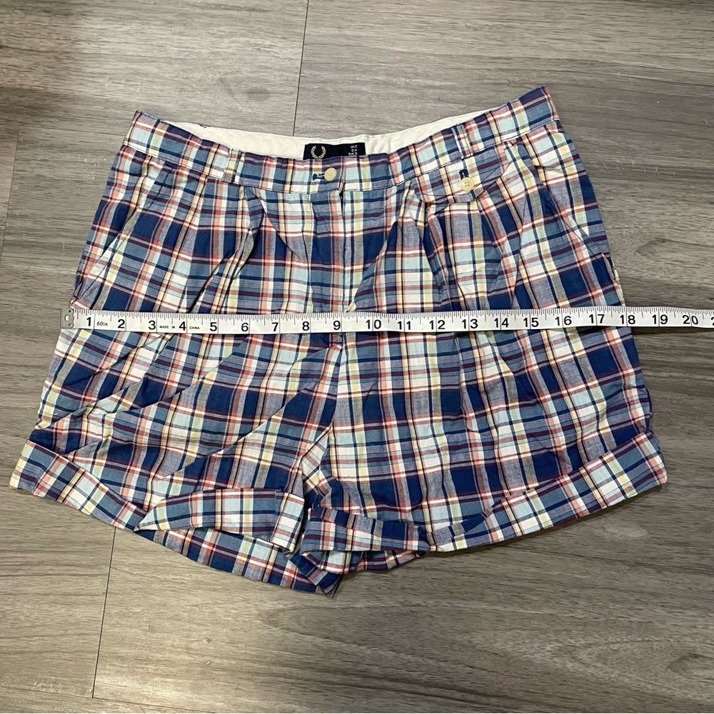 Fred Perry Shorts - Picture 7 of 7